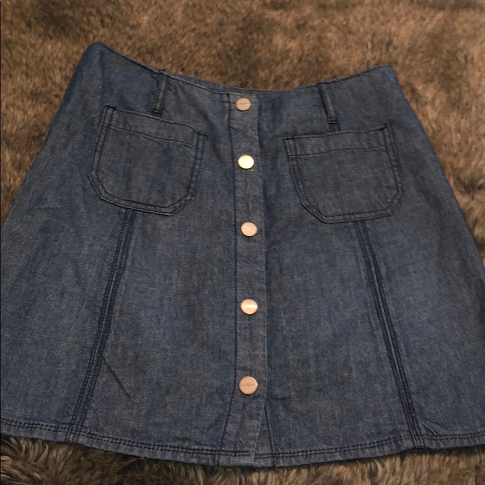 Denim skirt!